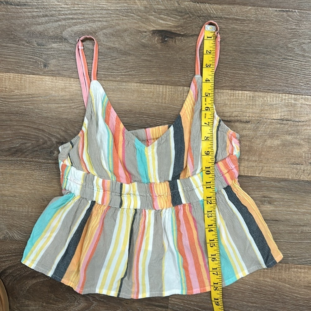O’Neill Kelby Stripe top tank crop style Size XS. Beautiful summer fun colors - Picture 9 of 9